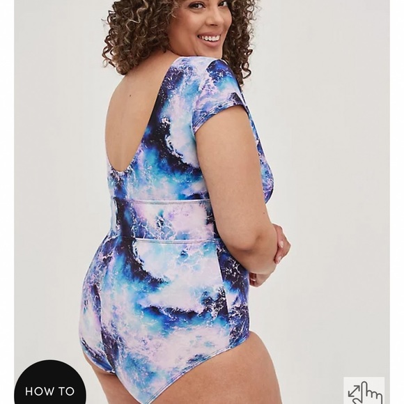 TORRID blue white pink ocean waves one piece swimsuit, 4X. - Picture 3 of 9